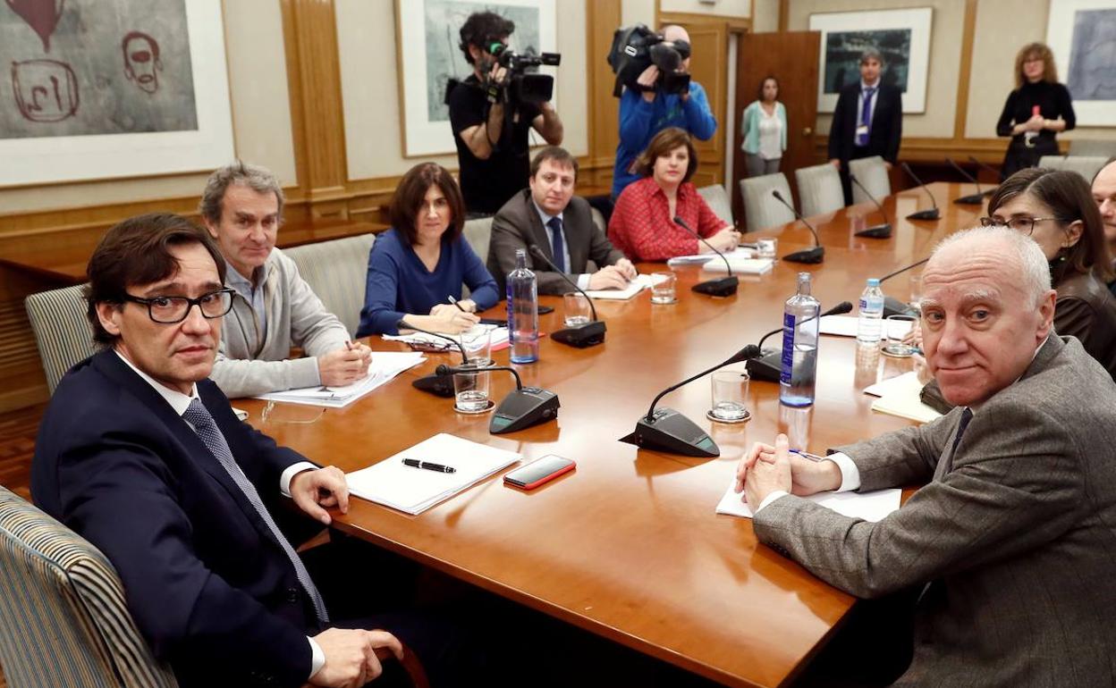 El ministro de Sanidad, Salvador Illa, este fin de semana durante una reunión de seguimiento del coronavirus.