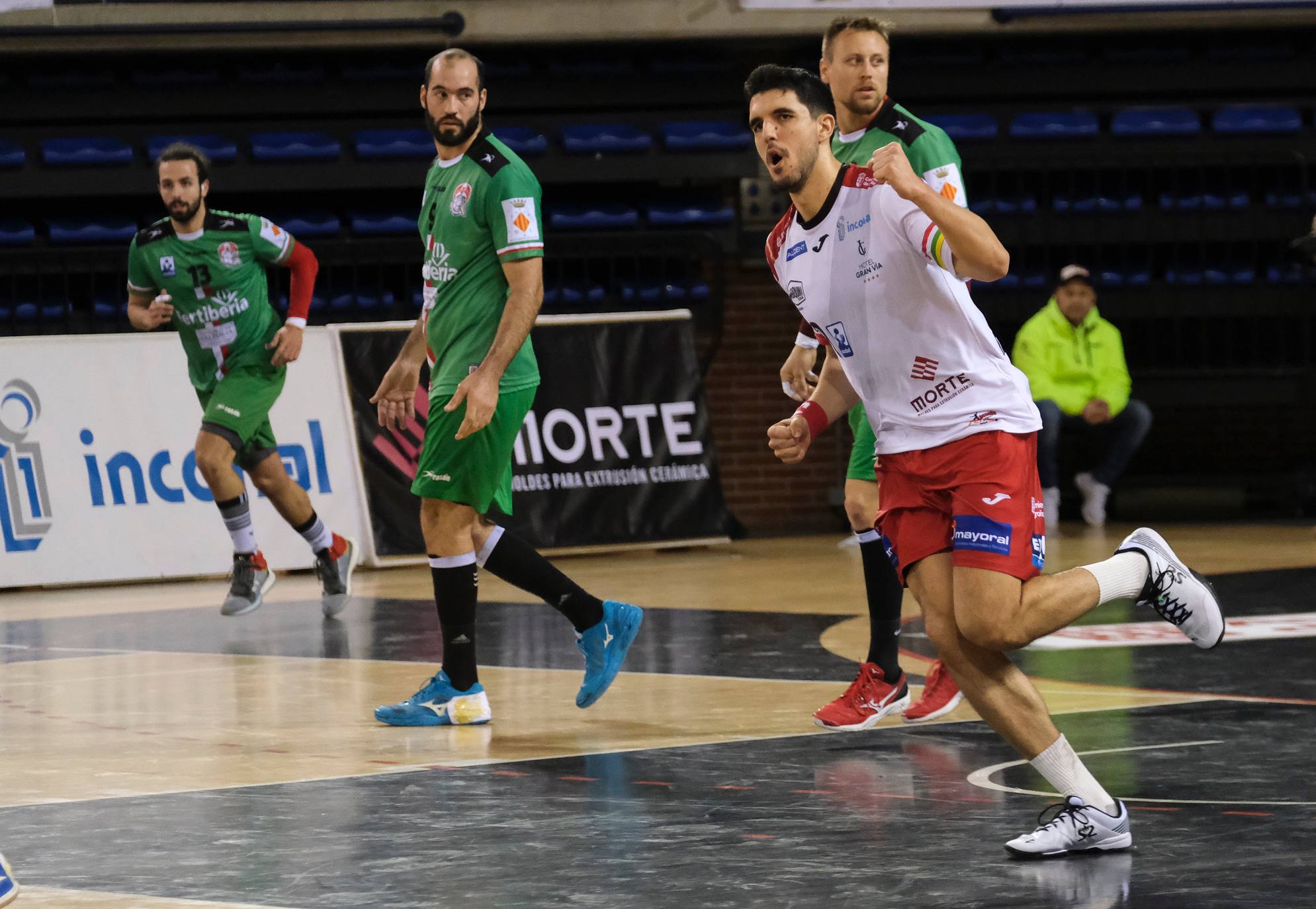 Fotos: Triunfo del Logroño frente al Puerto Sagunto (38 -31)