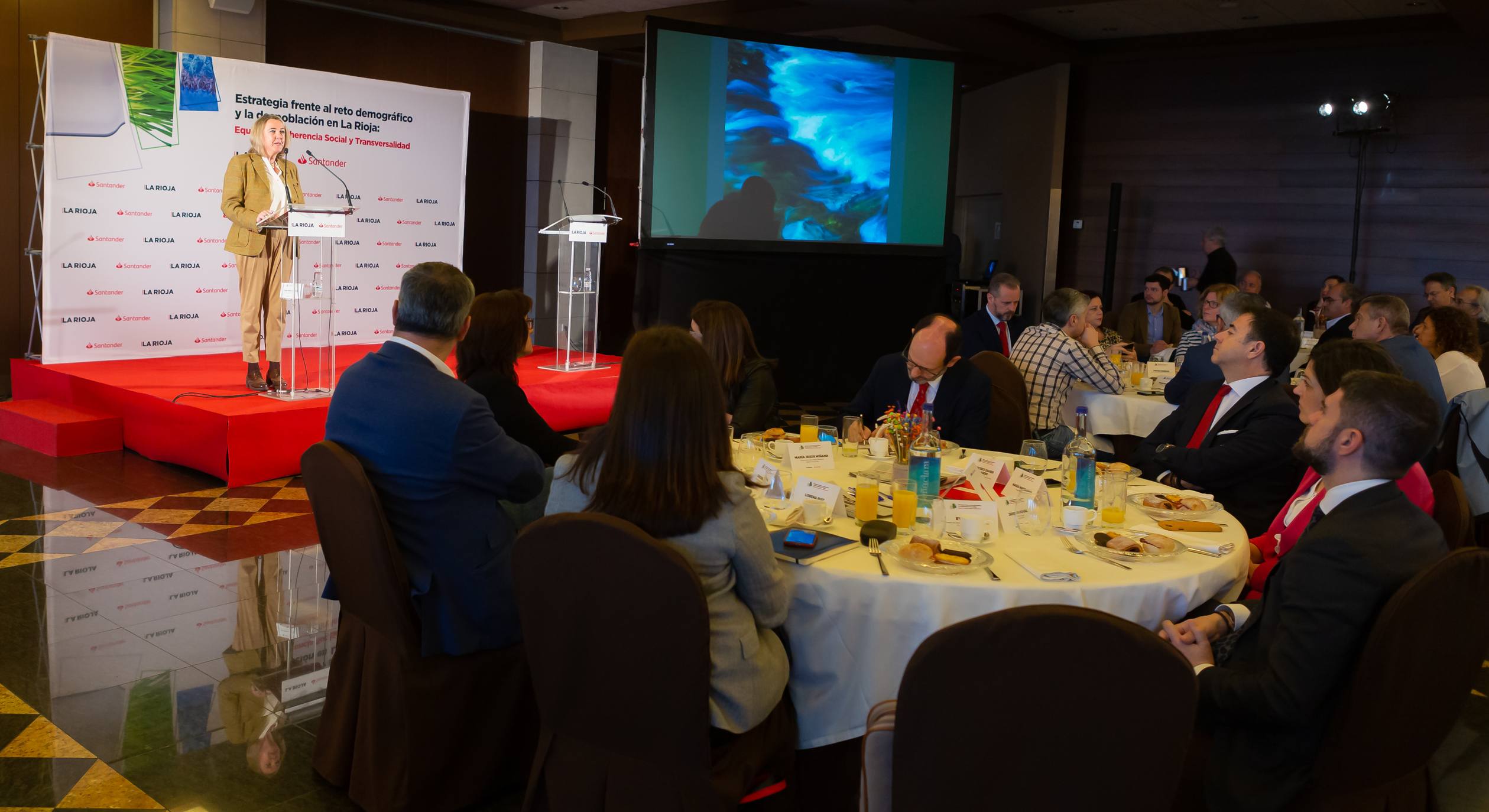 Desayuno informativo Diario LA RIOJA-Banco Santander