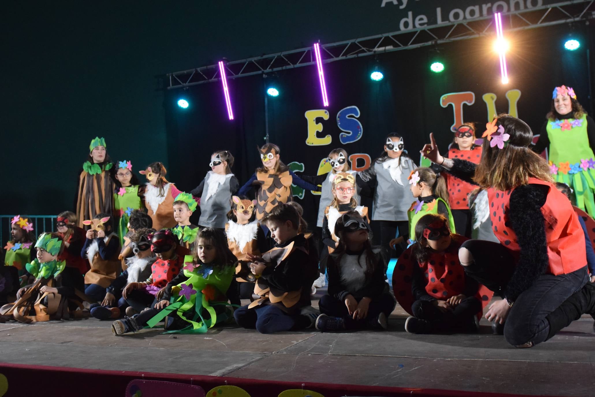 Celebración del Carnaval de las ludotecas municipales de Logroño en el Polideportivo de Las Gaunas.