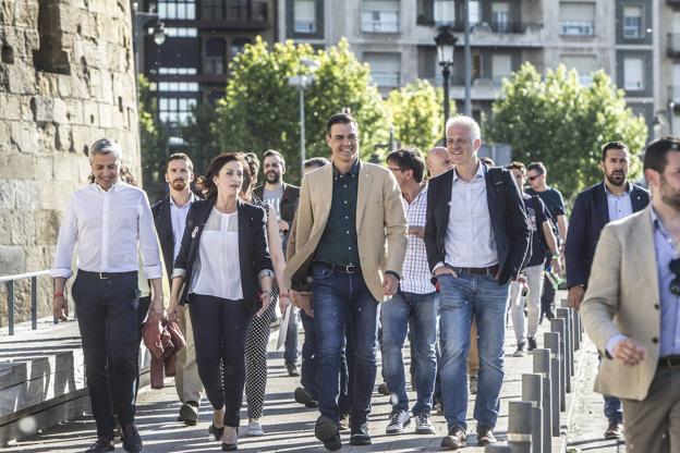 Pedro Sánchez y 13 ministros afrontarán hoy en Logroño el reto demográfico