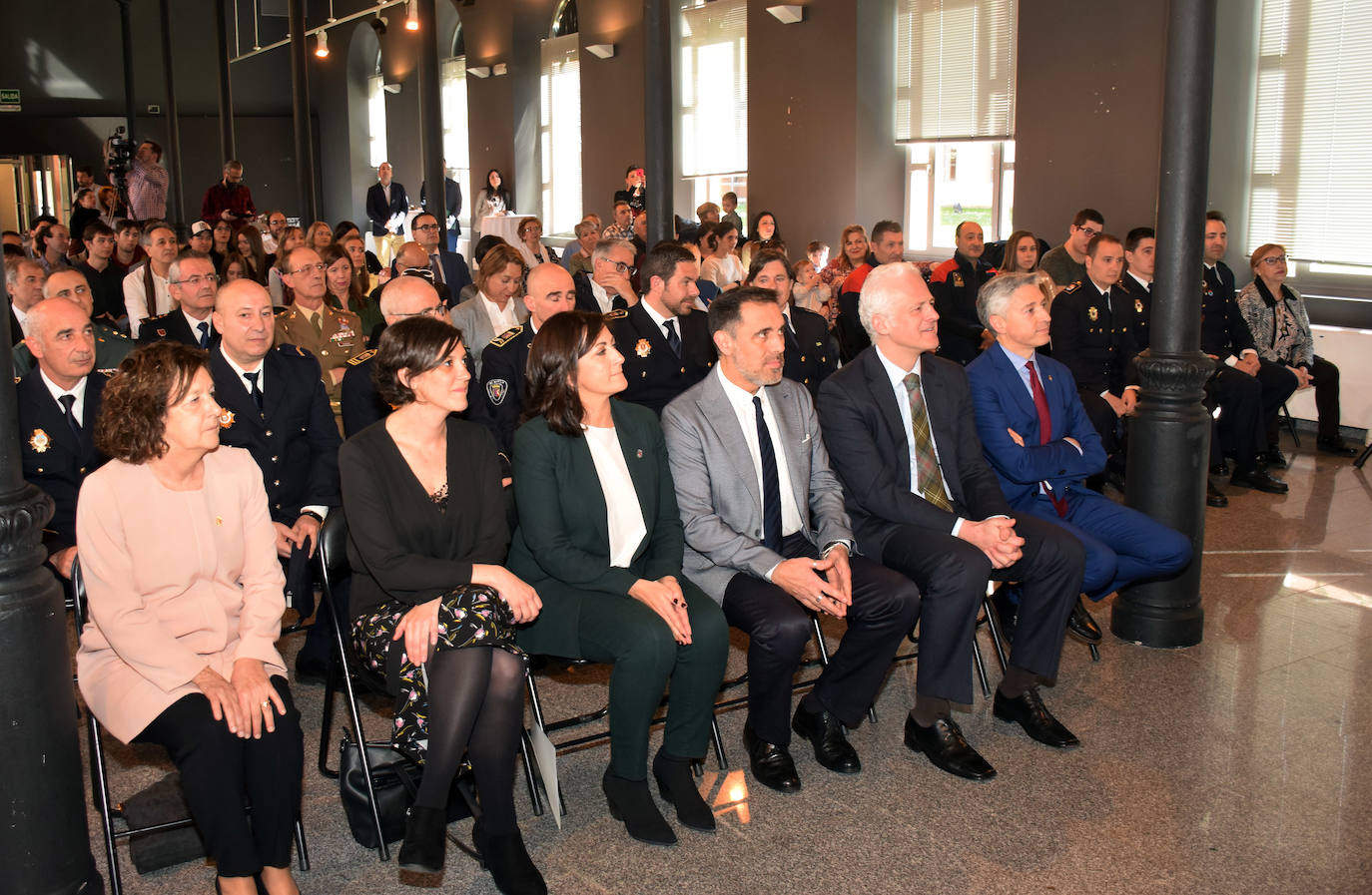 Fotos: La entrega de las Medallas al Mérito Policial, en imágenes