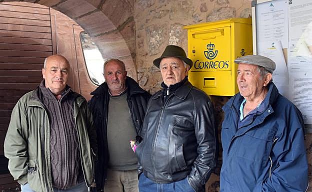 Antonio, Juan Manuel, Ángel y Modesto, en Ortigosa.