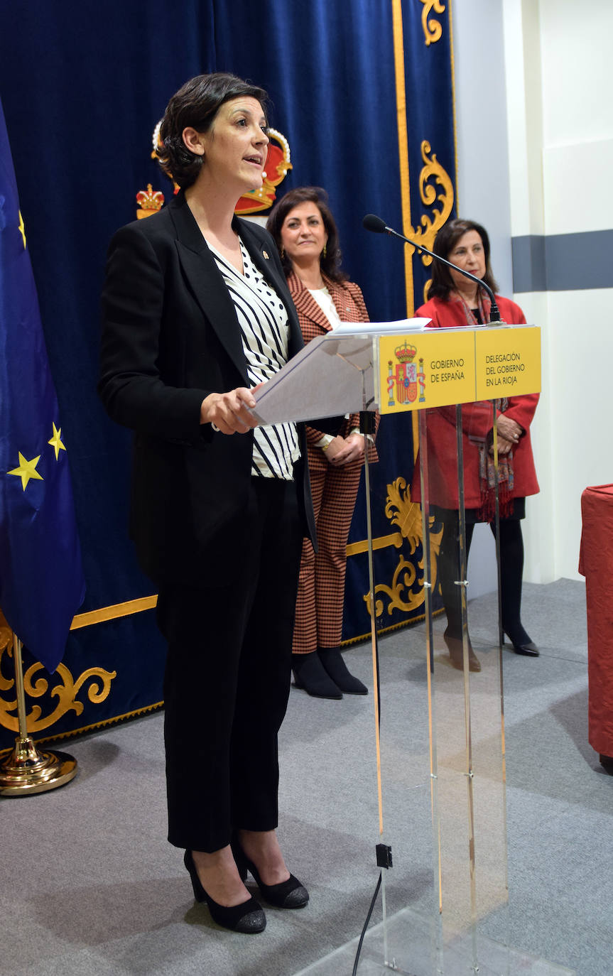 Fotos: Toma de posesión de María Marrodán como delegada del Gobierno de La Rioja