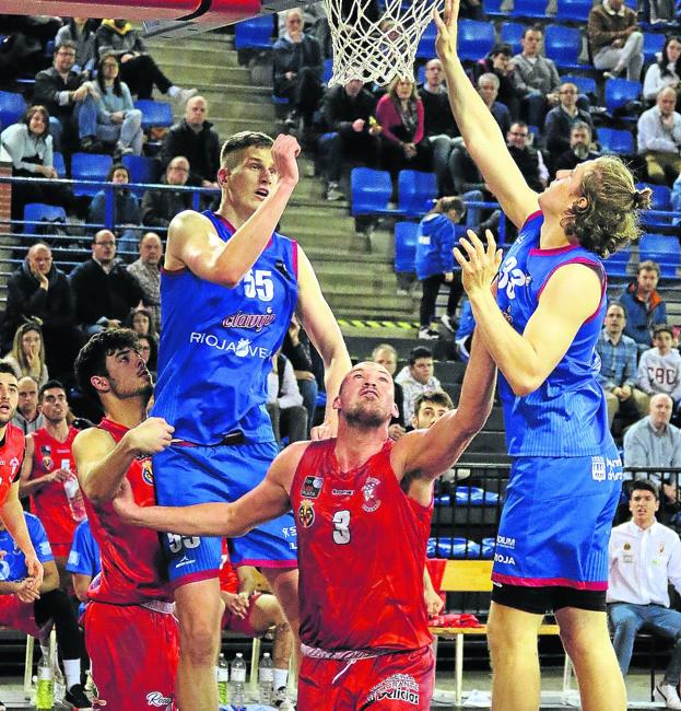 Aplastante victoria del Rioja Vega frente al Benicarló