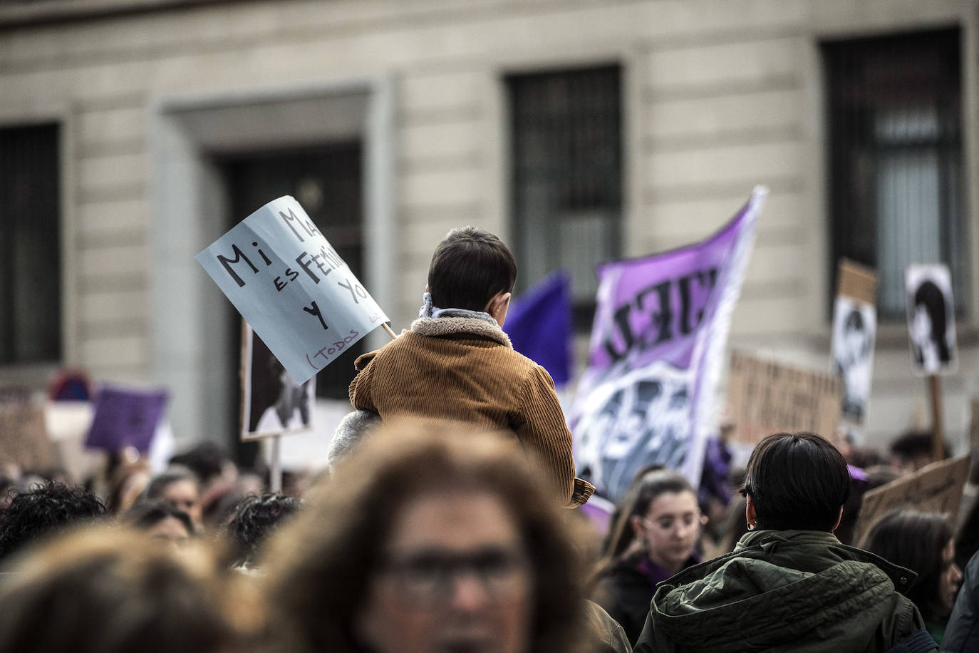 Fotos: 8M: Manifestación del Día Internacional de la Mujer en Logroño