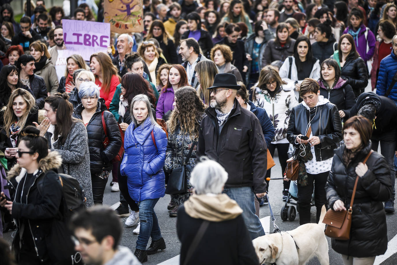 Fotos: 8M: Manifestación del Día Internacional de la Mujer en Logroño