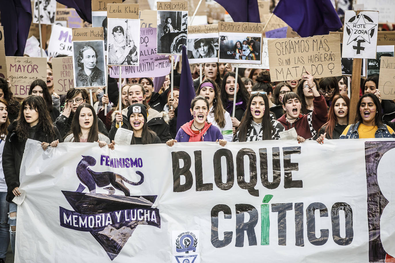 Fotos: 8M: Manifestación del Día Internacional de la Mujer en Logroño