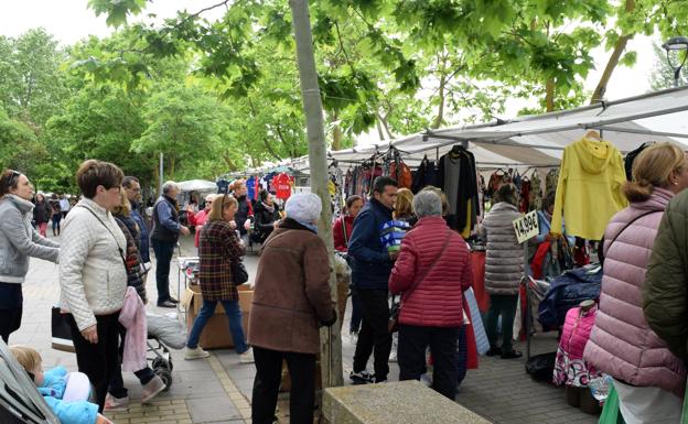 El Gobierno permitirá finalmente los mercadillos y la venta ambulante