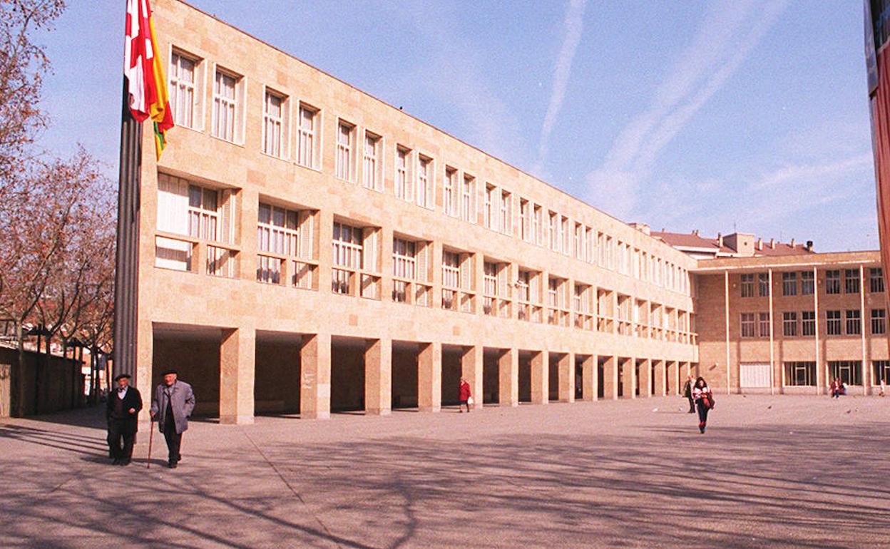 Coronavirus en La Rioja: Logroño llama a evitar las aglomeraciones y a respetar la norma de reducir los aforos de espacios cerrados a un tercio