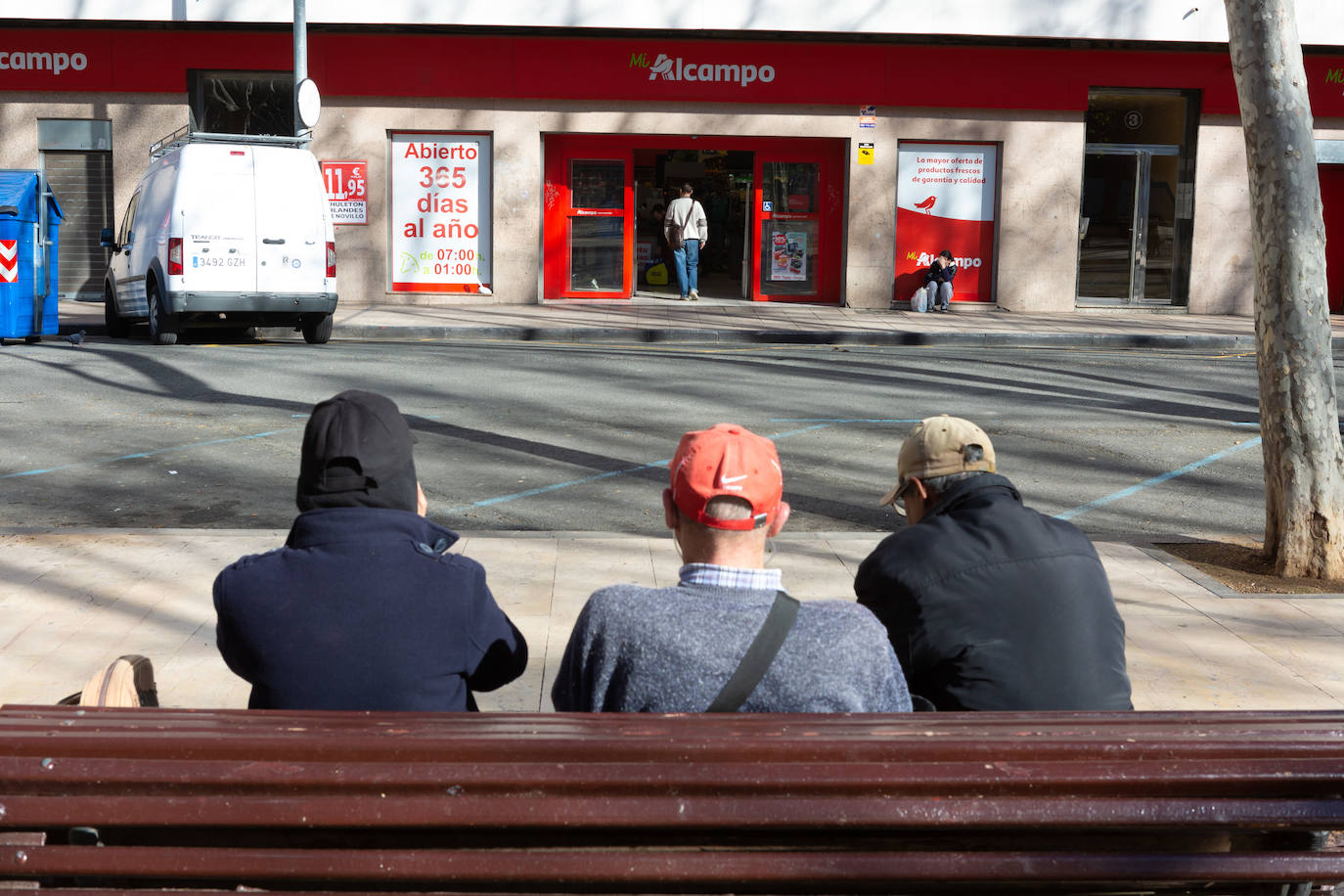 Fotos: Sábado atípico en Logroño por el coronavirus (II)