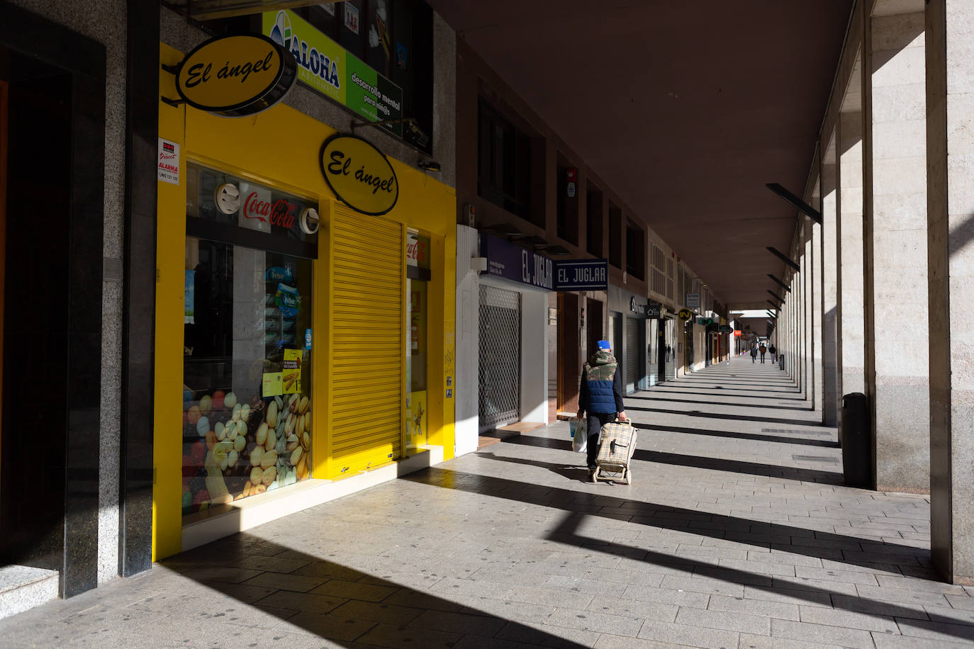 Fotos: Sábado atípico en Logroño por el coronavirus (I)