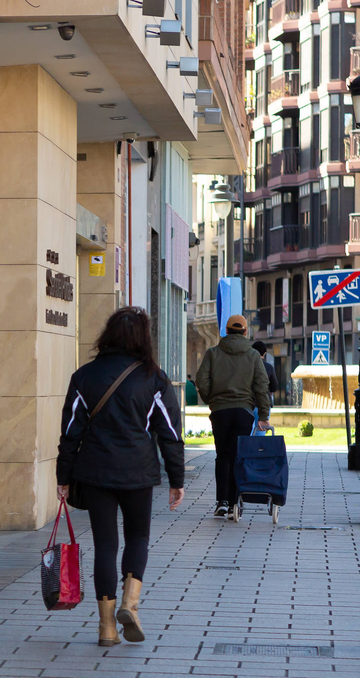 Fotos: Sábado atípico en Logroño por el coronavirus (I)