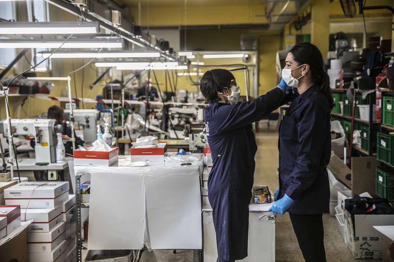 Fotos coronavirus en La Rioja: Arnedo, una gran cadena solidaria