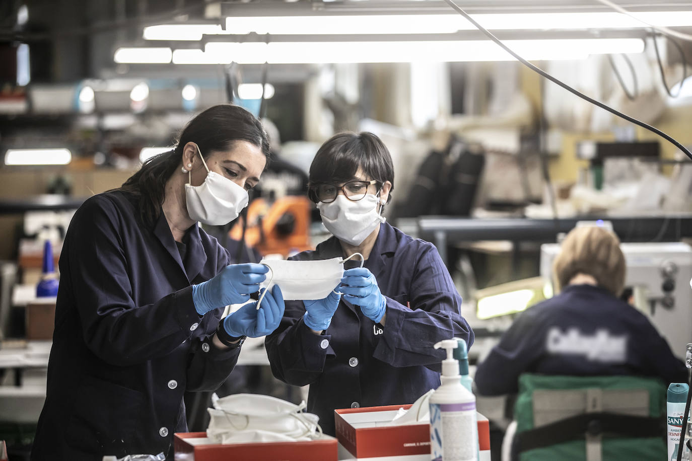 Fotos coronavirus en La Rioja: Arnedo, una gran cadena solidaria