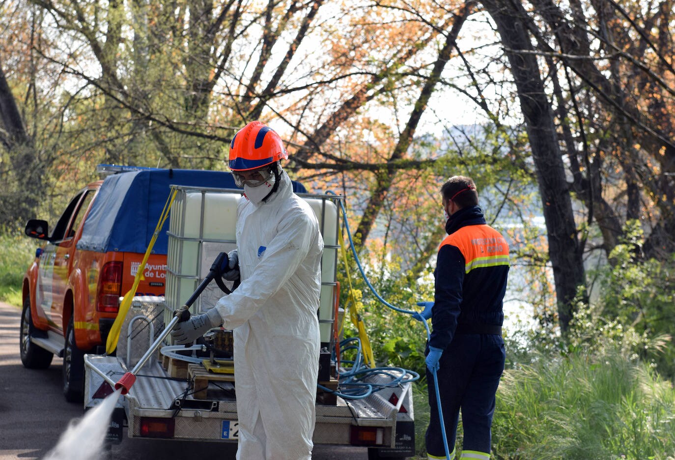 Brigadas municipales. Así trabajan los equipos de limpieza y desinfección del Ayuntamiento de Logroño frente al coronavirus