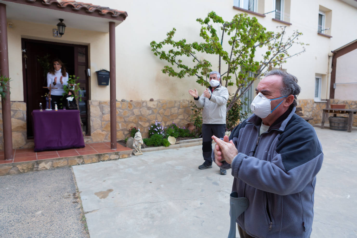 El coronavirus no impide el toque de campana en San Vicente