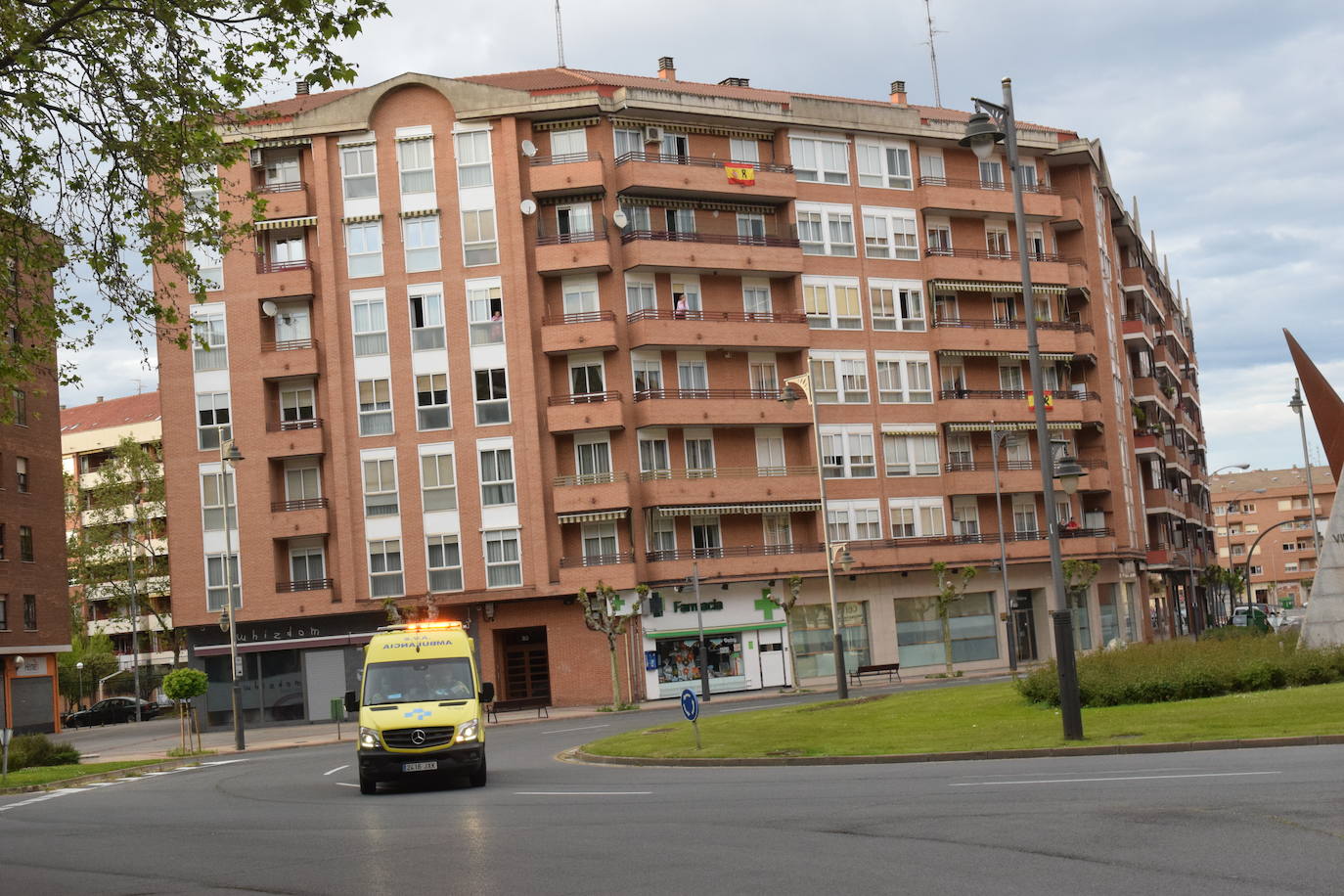 Logroño sigue apoyando cada día a sus héroes. 