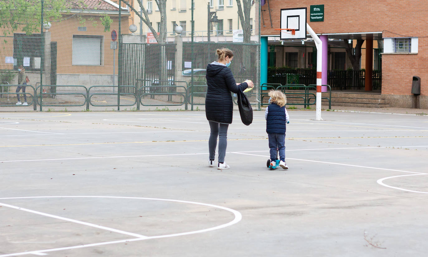 Ya ha comenzado el reparto gratuito de las pantallas para los niños de 0 a 13 años