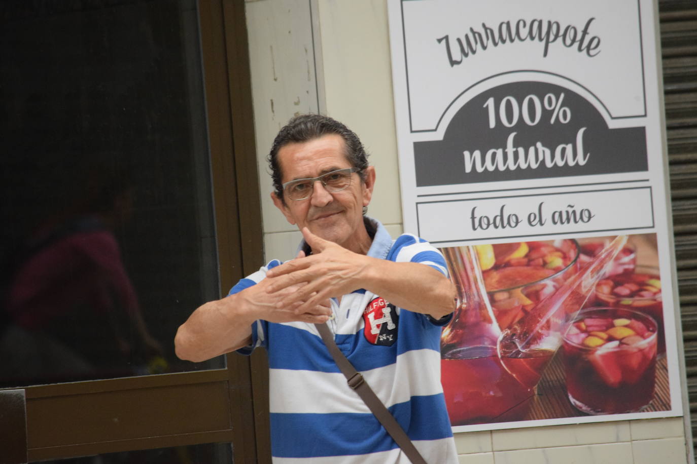 Vecinos de Logroño han vuelto a salir este jueves a sus ventanas y balcones.