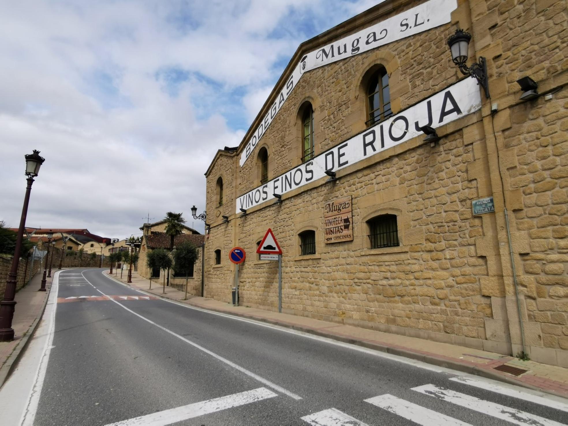 El Barrio de la Estación de Haro, de momento vacío salvo para la actividad bodeguera. 