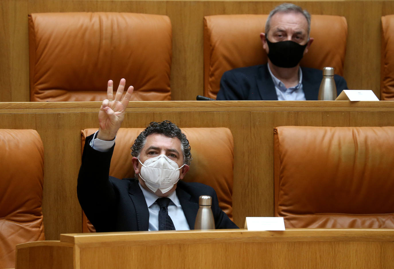 Fotos: La sesión de mayo del Parlamento riojano, en imágenes