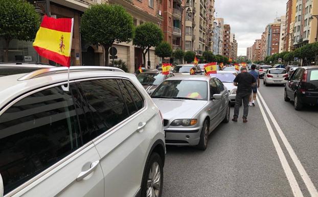 Imagen principal - Varios momentos de la marcha