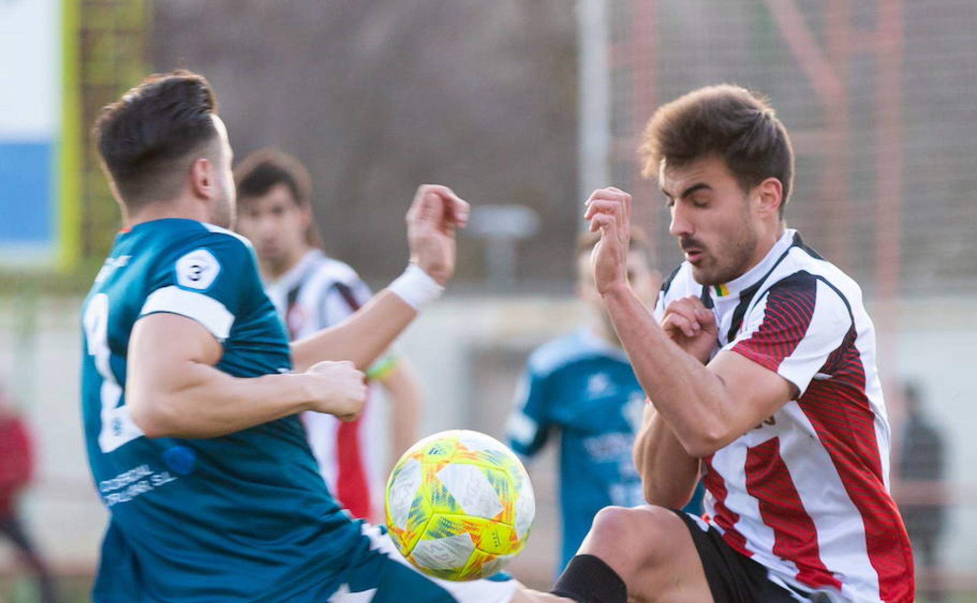 Coronavirus en La Rioja: Los obreros del fútbol no pueden parar