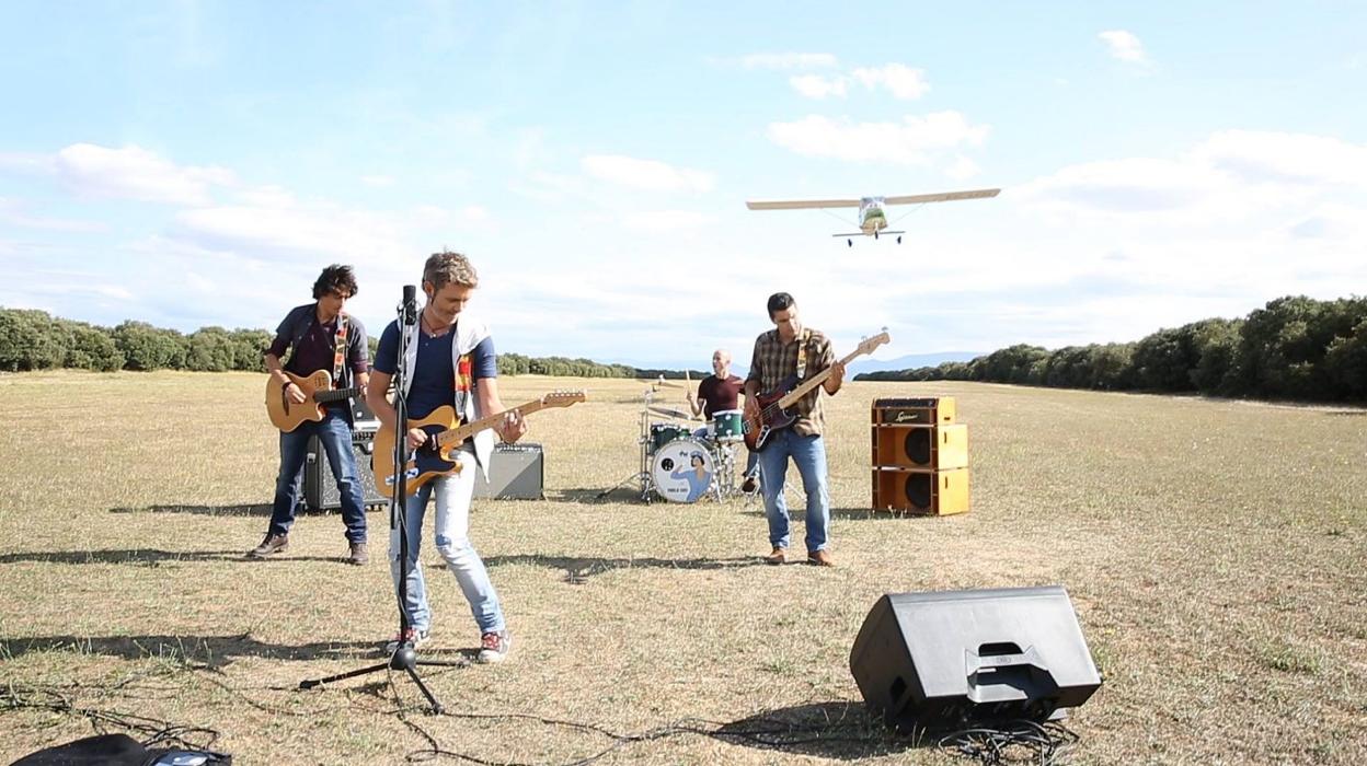 El grupo musical riojano Vuelo 505. 