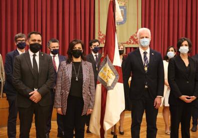 Imagen secundaria 1 - «Esta situación pasará y seremos una sociedad mejor»