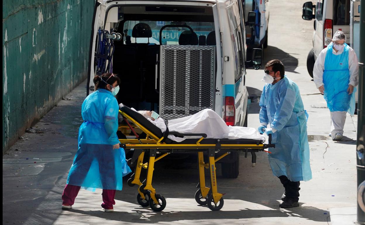 Traslado de un paciente a un centro hospitalario.