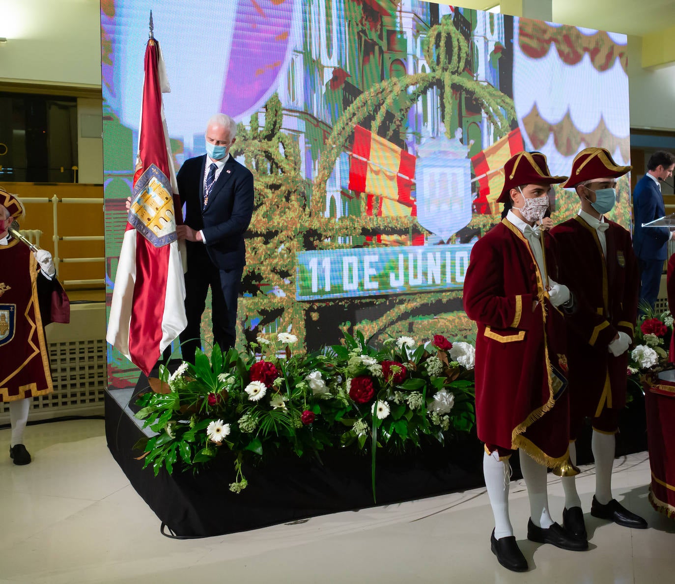El alcalde de Logroño ha trasladado el agradecimiento del Consistorio a todos los ciudadanos