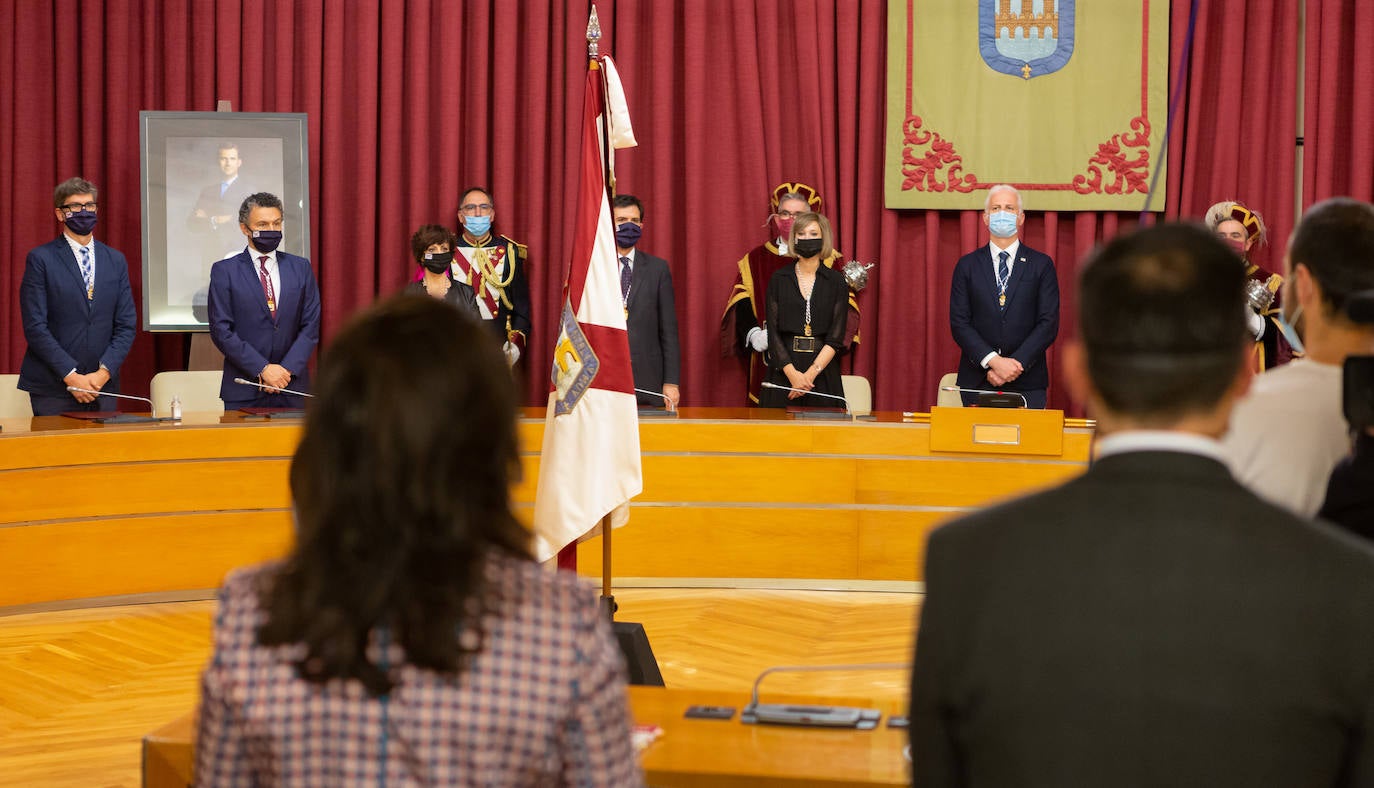 El Consistorio ha reconocido la responsabilidad «ejemplar» de la ciudadanía logroñesa en este estado de alarma y el trabajo de los sanitarios, de las fuerzas y los cuerpos de seguridad, así como de los empleados públicos. 