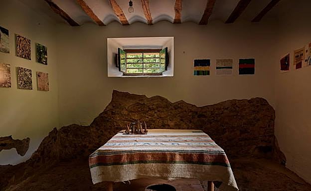 Imagen principal - &#039;Las horas de la luz&#039;, una intervención artística contemporánea en Viniegra de Abajo