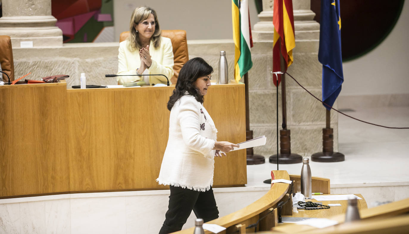 Concha Andreu, presidenta del Gobierno de La Rioja, ha protagonizado una larga intervención de 45 folios