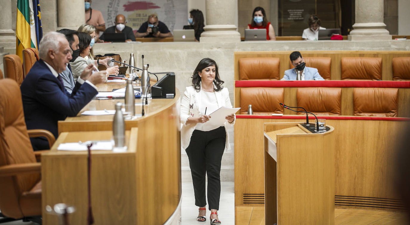 Concha Andreu, presidenta del Gobierno de La Rioja, ha protagonizado una larga intervención de 45 folios