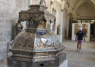 Imagen secundaria 1 - La catedral de Santo Domingo abre mañana al turismo