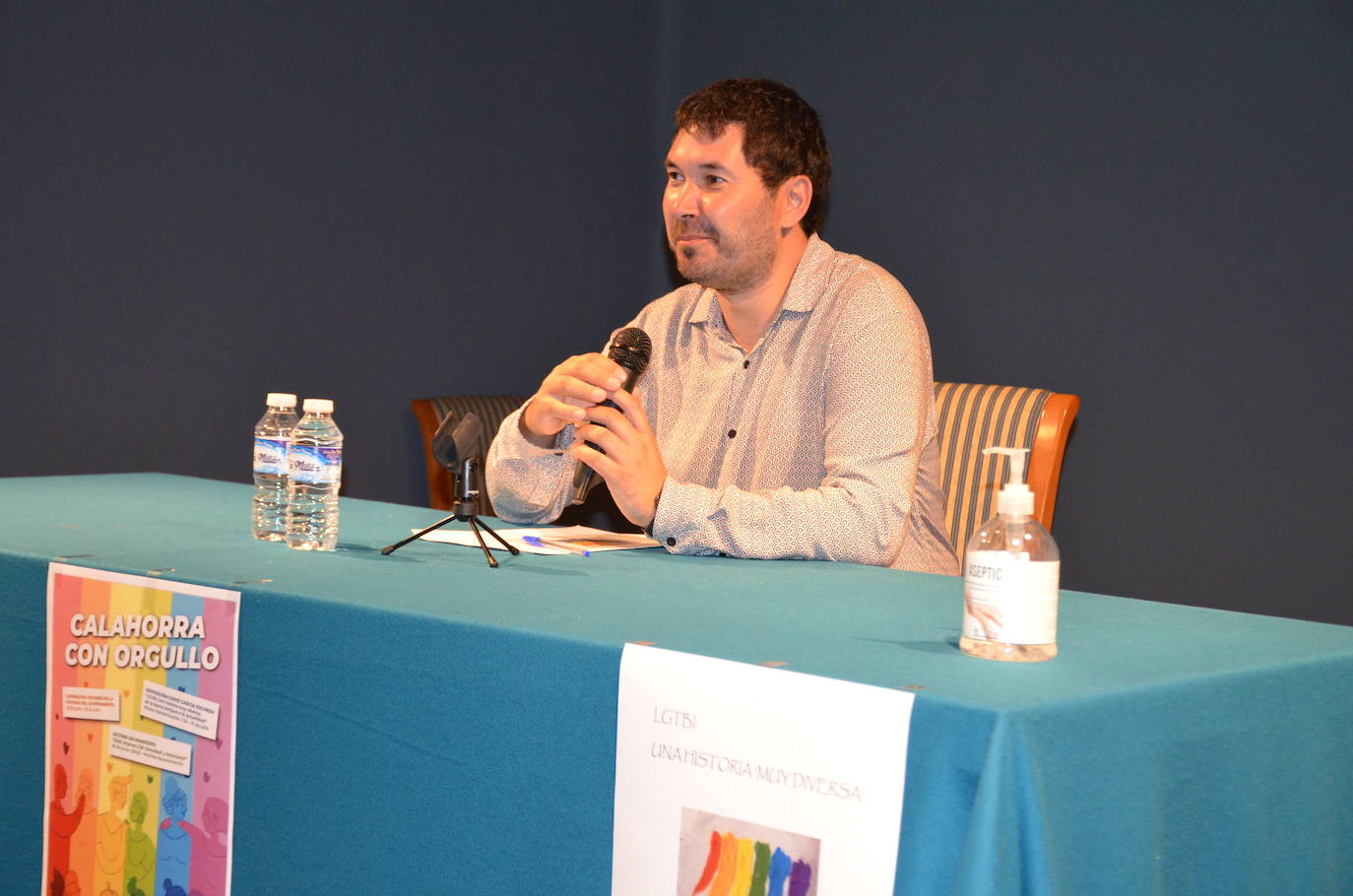 Fotos: Exposición &#039;LGTBI. Una historia muy diversa&#039;, en Calahorra