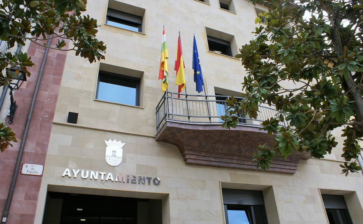 El Ayuntamiento abre expediente a Vertidos Rioja por las obras de la nueva balsa de lixiviados