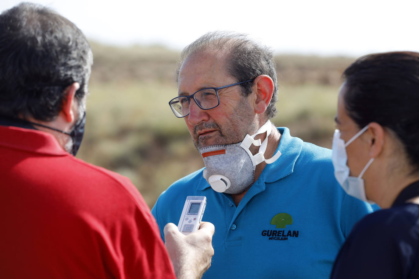 Este jueves más de doscientas cincuenta personas se han concentrado frente a las instalaciones de grupo Riberebro