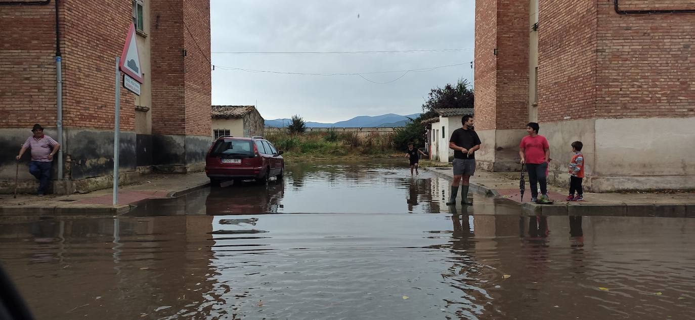 Los efectos de la tormenta se dejan ver en las calles de la ciudad