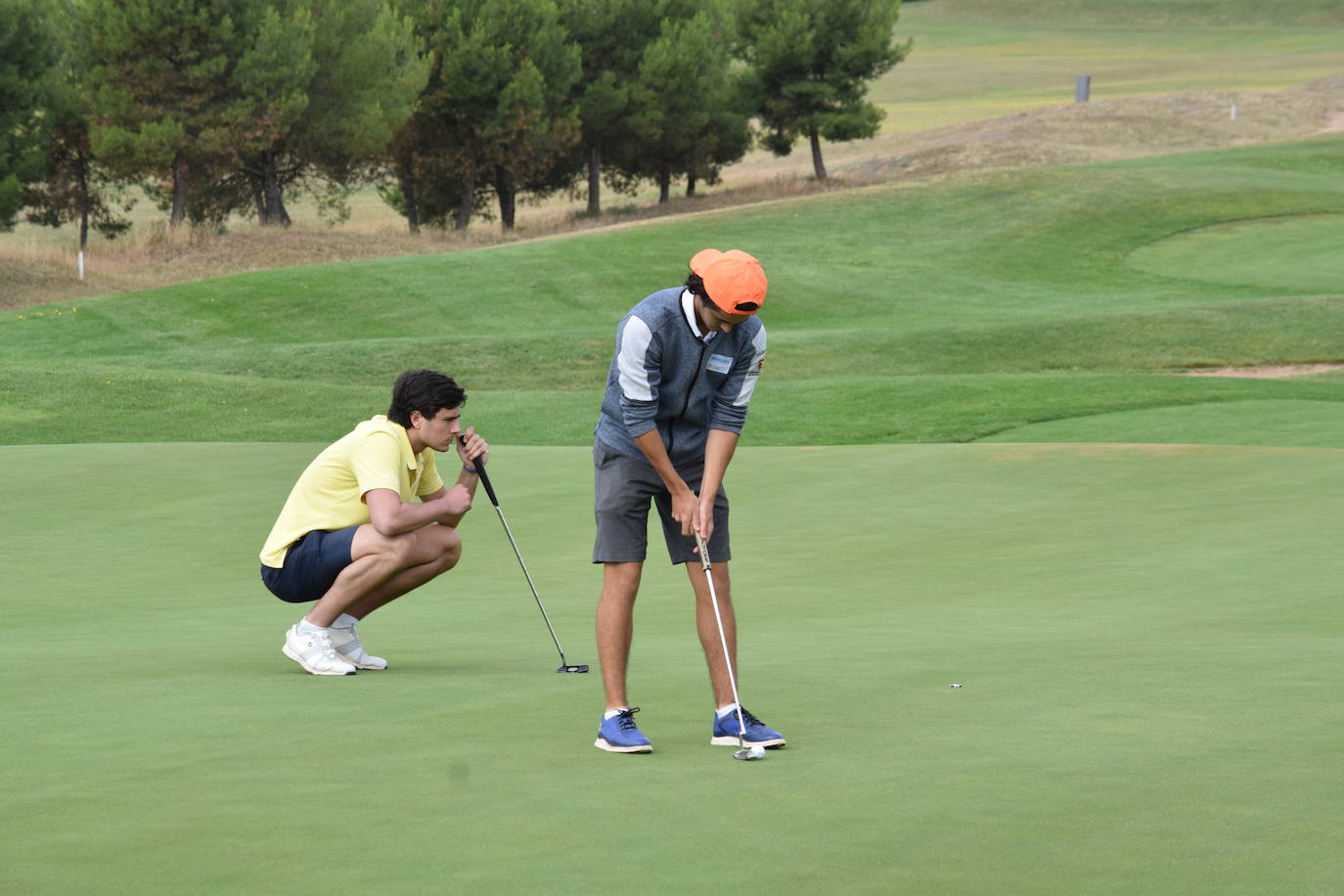 La Liga de Golf y Vino se retomó este sábado en El Campo de Logroño.