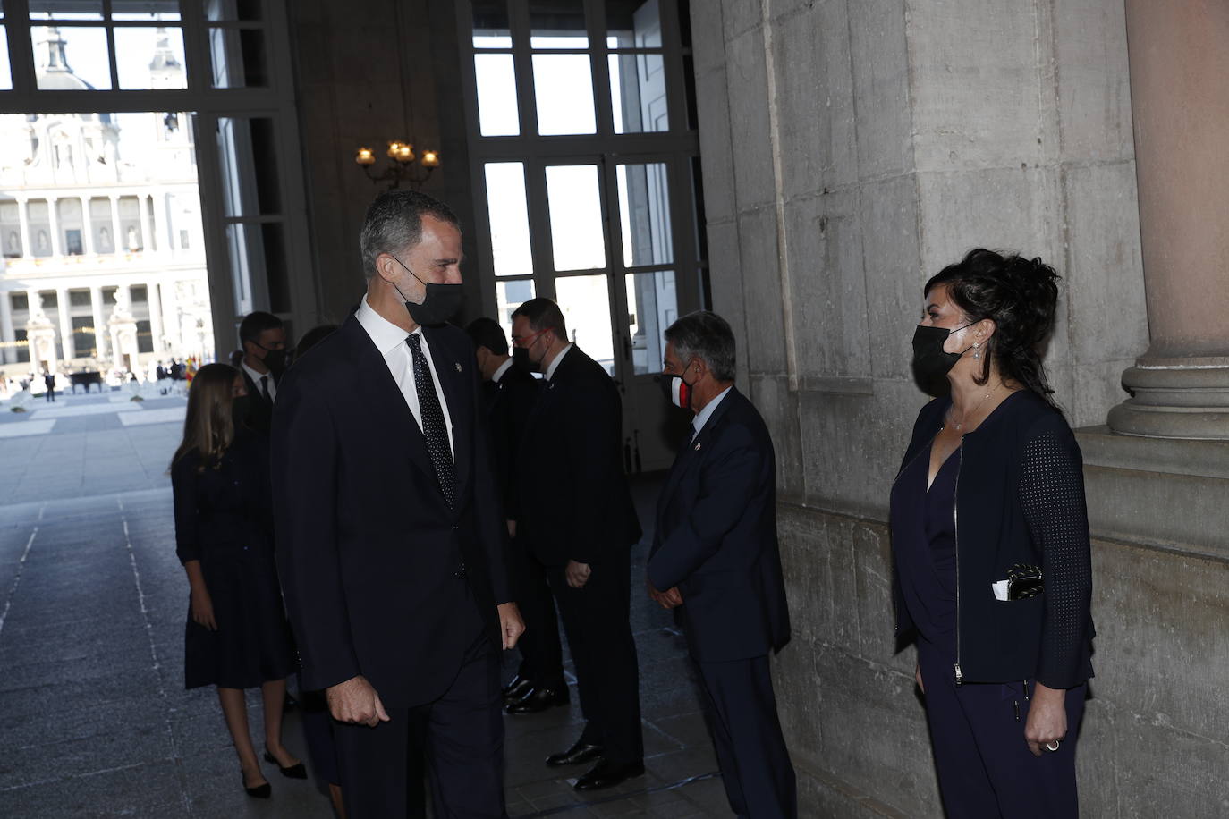 Concha Andreu, junto a Felipe VI