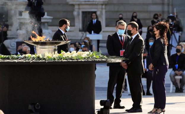 Imagen principal - Andreu elogia el «espíritu de unidad» del homenaje de Estado