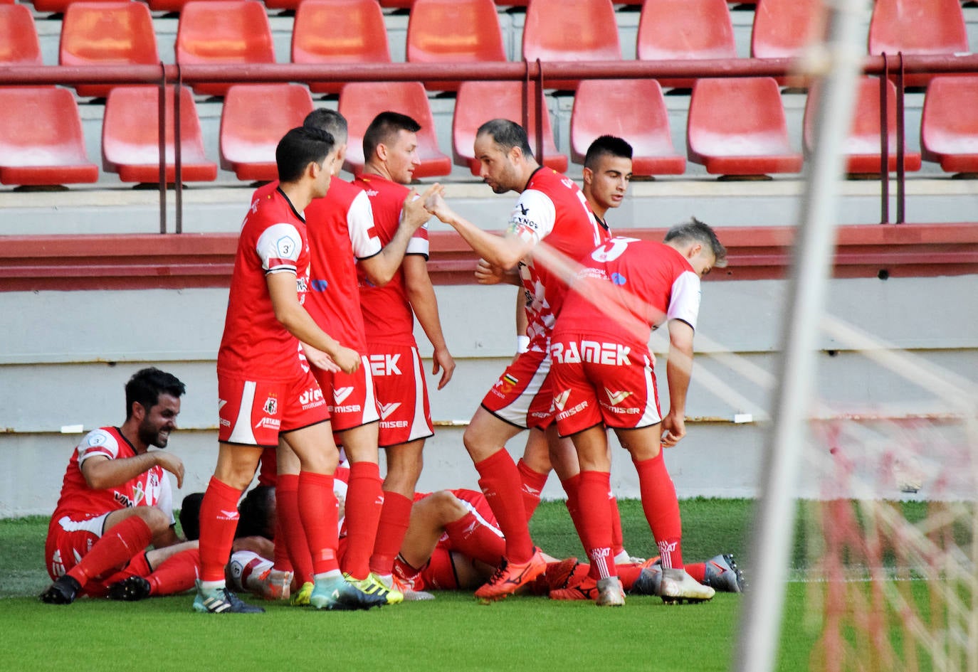 Los arlequinados han vencido al Casalarreina en la segunda semifinal del 'play off' de ascenso