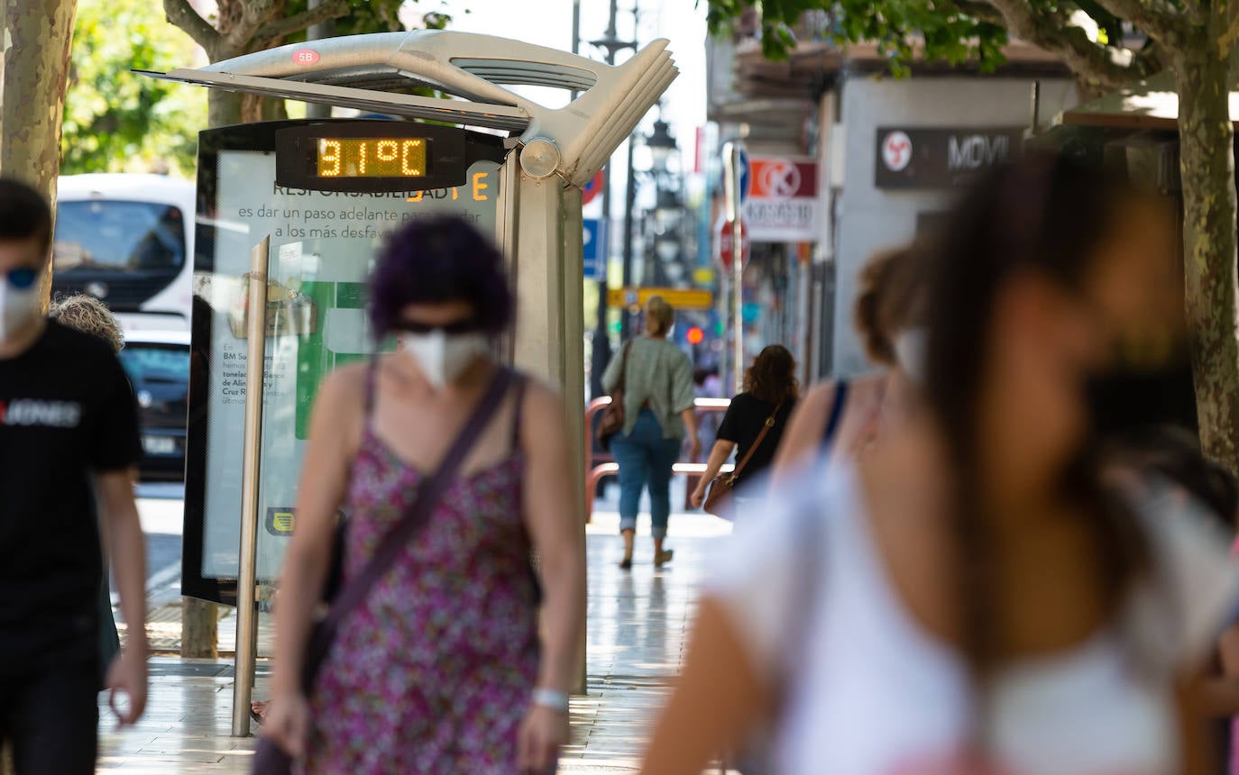 Los logroñeses se enfrentan al aviso naranja por altas temperaturas