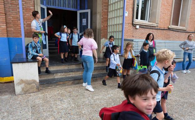 Educación retrasa al 15 de septiembre el inicio del curso y al 30 de junio el último día lectivo