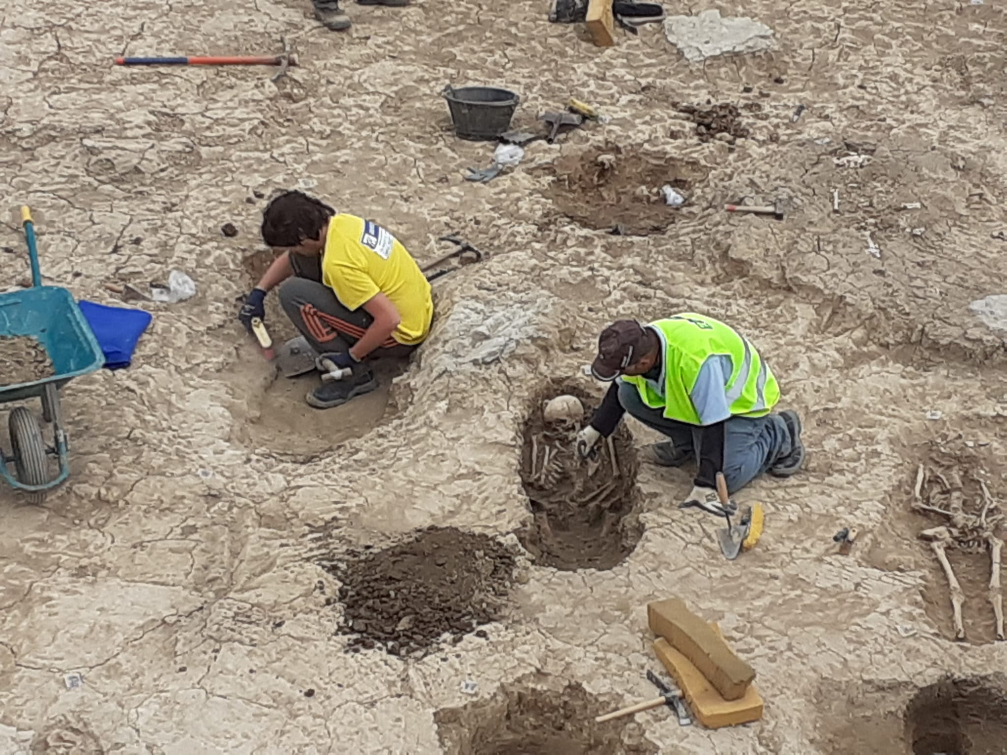 El origen de este hallazgo son los trabajos arqueológicos previos al desdoblamiento de la carretera N-120