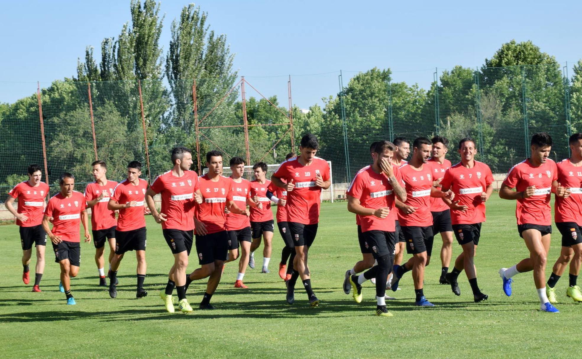 Pretemporada desde Logroño y contra la élite