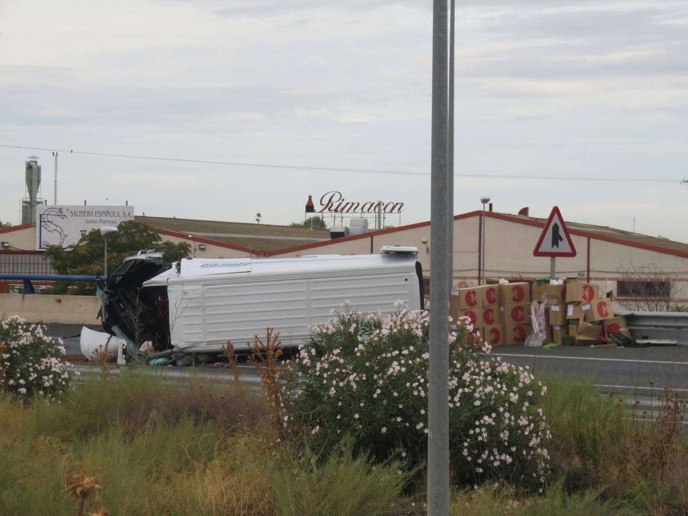 Fotos: Dos fallecidos en un accidente de tráfico en la N-232 en Alfaro